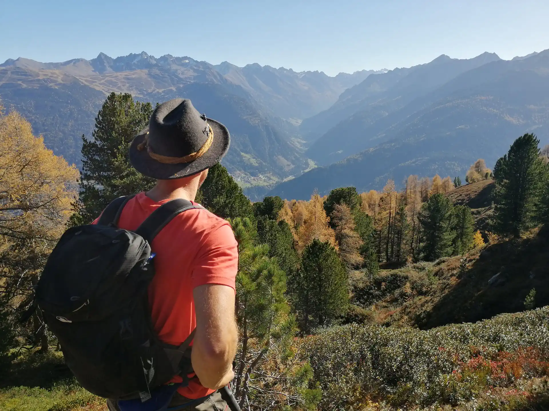 Autumn hike in the Pitztal