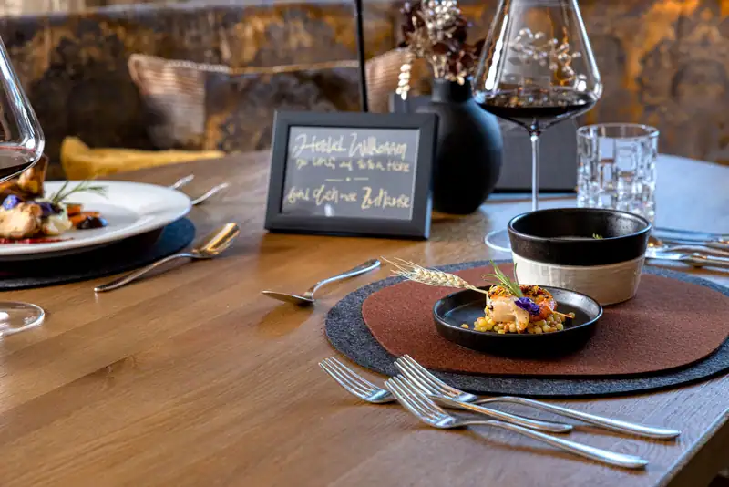 Gedeckter Tisch im Restaurant